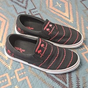 IN-N-OUT Burger‎ Drink Cup Shoes